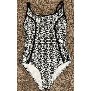 Catalina Women's One-Piece Black & White Swimsuit Small 4/6